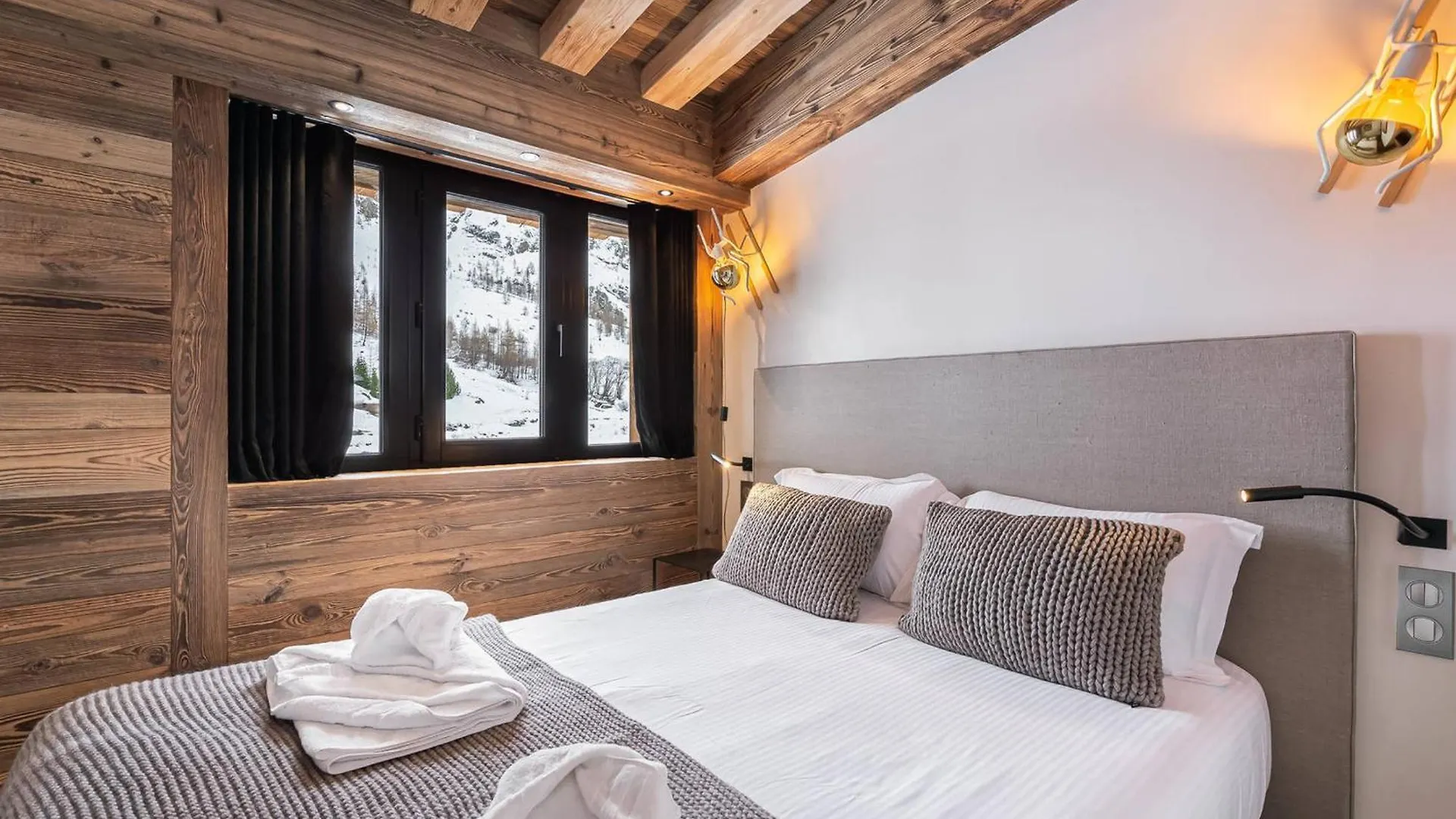 Superbe Penthouse Face Aux Pistes, 5 Chambres Avec Salle De Bain, Cheminee, Jusqu'A 10 Personnes - Fr-1-844-8 Val-dʼIsère France